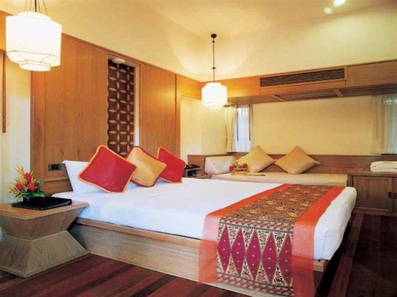 Chaweng Regent Beach Resort Chambre photo A bedroom at the Taj Bengal