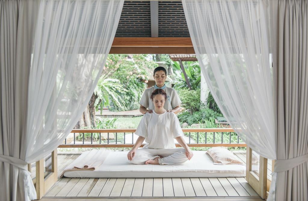 Chaweng Regent Beach Resort Extérieur photo Thai massage